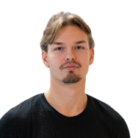 Ura- ja työnhakuvalmentaja Veeti Tiainen, SATA Innovations Oy